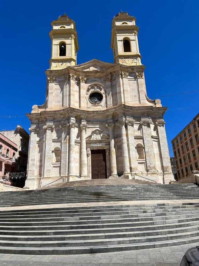 Sky Moon Cagliari Centro Vista Mare公寓 外观 照片